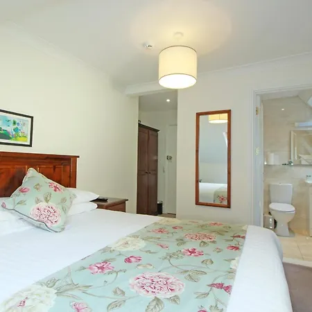 شقة Harry Clarke Mews At The Castle