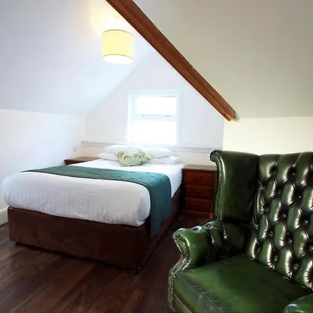 Harry Clarke Mews At The Castle شقة دبلن